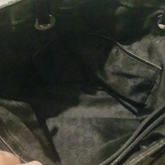 Authentic MK bag - Picture 7 of 9